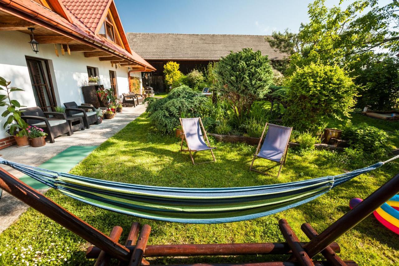 Dom Pod Orzechem Villa Łapczyce Eksteriør billede